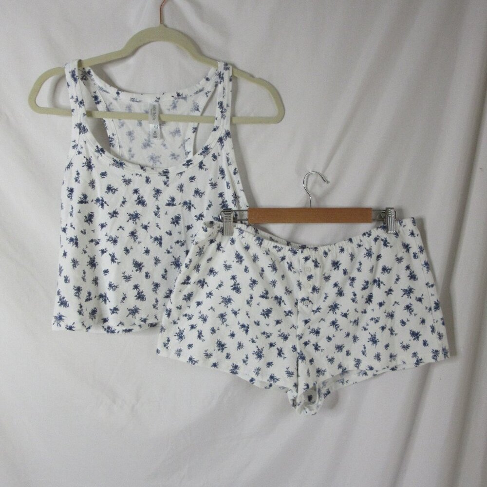 Wild Fable Knit Pajamas Lounge Tank Shorts Floral 2 Pieces Size Large & Med NWT